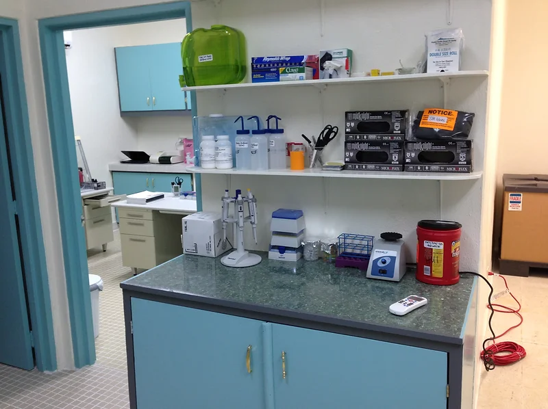 FSM Lab Shelf